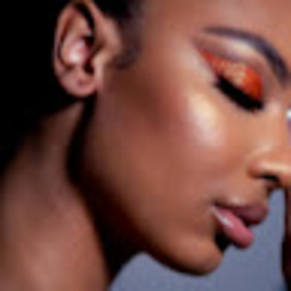 Meet your Posher, Ashley - Picture 1 of 1